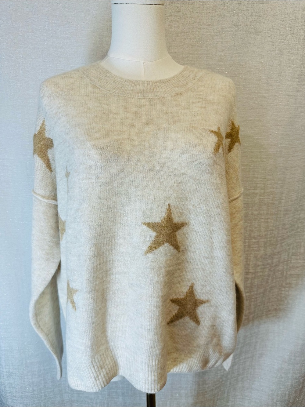 Vince Camuto Soft Malted Beige Crewneck Knit Sweater with Gold Star Motif